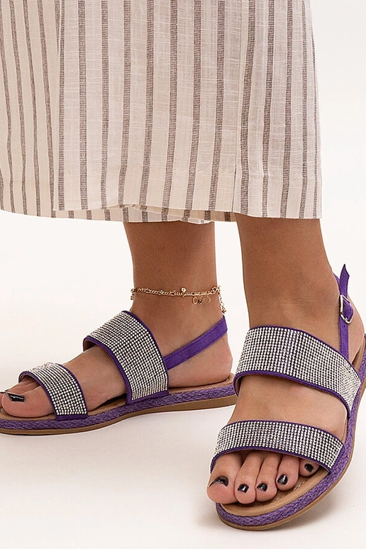 Lila Sandalen verziert mit...