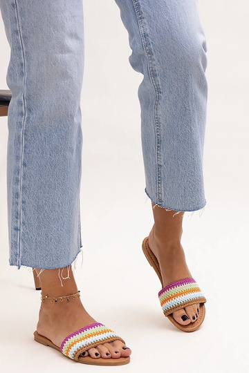 Mehrfarbige Flip-Flops „Marika“ mit Stickerei 2