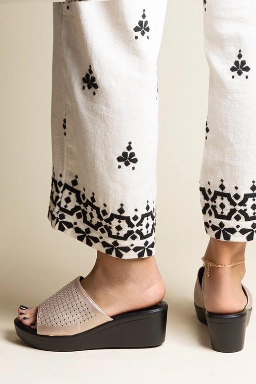 Goldfarbene Flip-Flops mit...