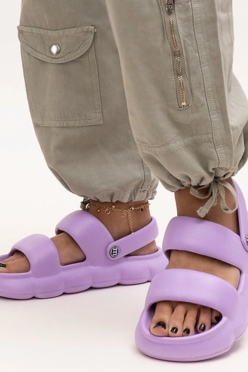 Leichte Schaum-Sandalen in einfarbig Azewda 2