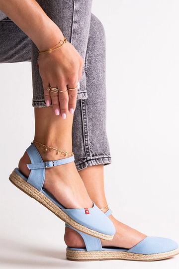 Blaue Espadrilles mit...