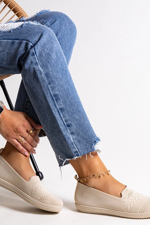 Shadhi – Beige Slip-On-Sneaker aus Stoff