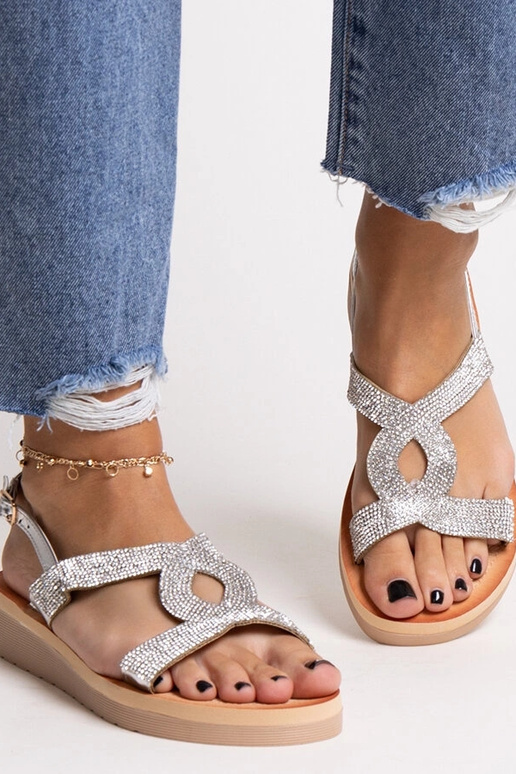 Silberne Plateausandalen mit Zirkonen... Silberne Plateausandalen mit Zirkonen...