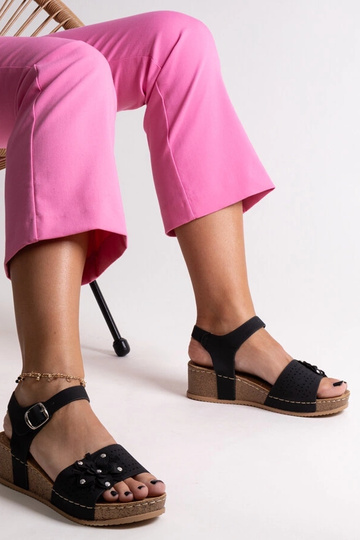Schwarze Keilsandalen mit... 2