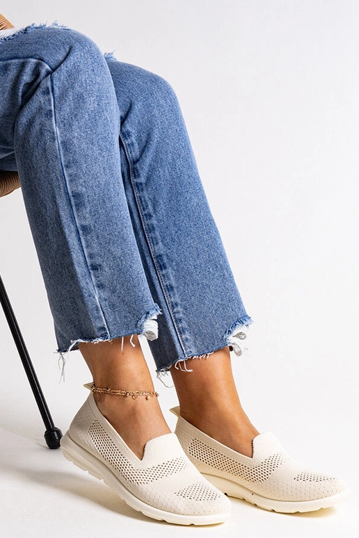 Beige Sneaker mit Schaumstoffsohle...