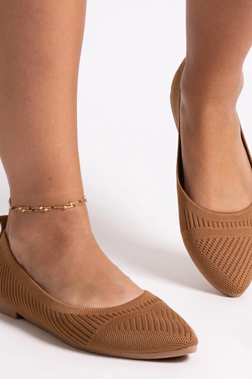 Karamellfarbene Ballerinas aus karamellfarbenem Stoff Wendana