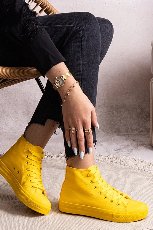 Gelbe High-Top-Sneakers „Rafife“ Gelbe High-Top-Sneakers „Rafife“