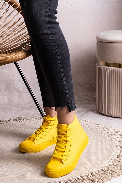 Gelbe High-Top-Sneakers „Rafife“ Gelbe High-Top-Sneakers „Rafife“