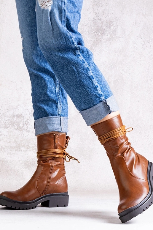 Braune Stiefel aus Ökoleder Sahera