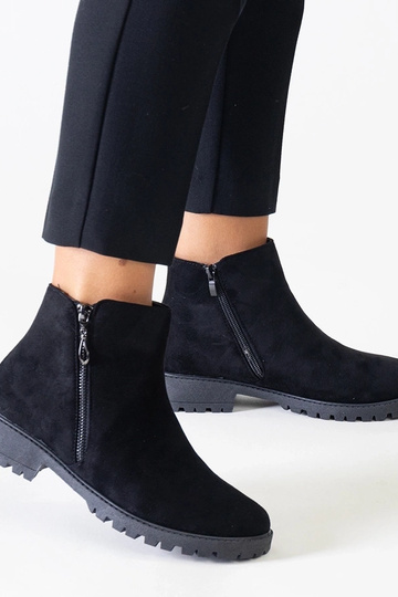 Schwarze Schuhe mit metallischen Einsätzen aus Kunstwildleder Branda