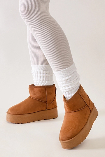 Braune lässige Schneestiefel auf hohem Plateau Thaisa 2