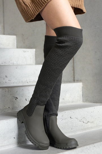 Grüne Stiefel aus mattem Stoff „Scarlett“ 2