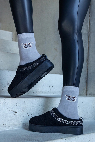 Schwarze Schneestiefel auf Plateau mit niedrigem Schaft und gesticktem Muster Greene