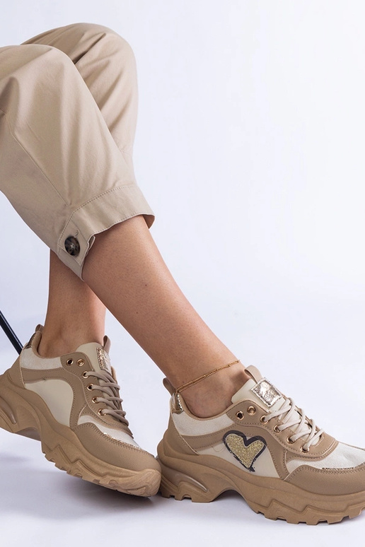 Martinez‘ braune Plateau-Sneaker mit... Martinez‘ braune Plateau-Sneaker mit...