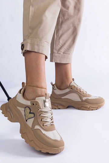 Martinez‘ braune Plateau-Sneaker mit Herz-Print 2