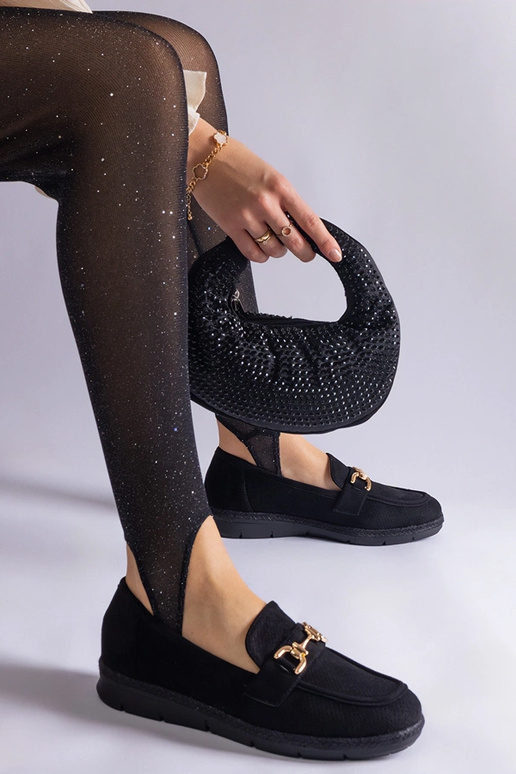 Schwarze durchbrochene Damenmokassins...