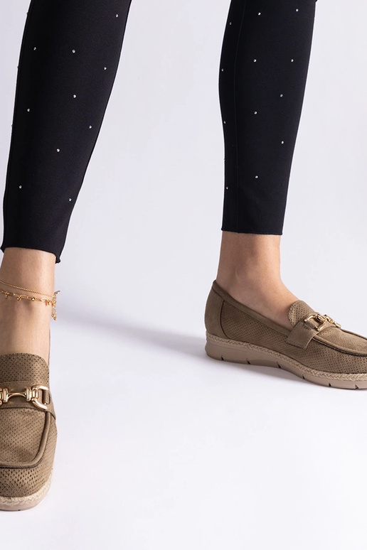 Grüne Damenmokassins aus Kunstvelours...