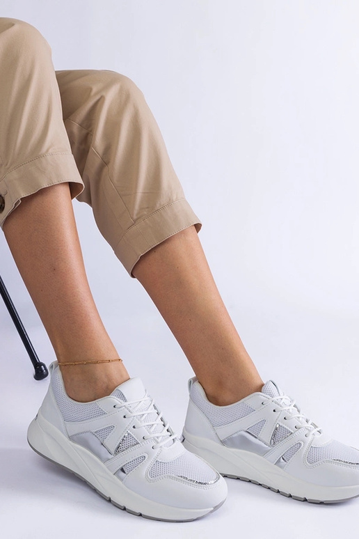 Weiße Sneaker mit dicker Sohle Sierra Weiße Sneaker mit dicker Sohle Sierra