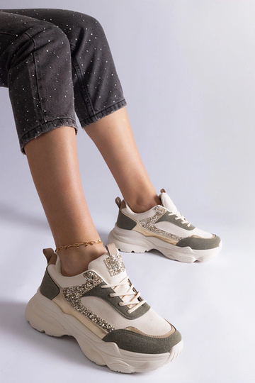Grüne Sneakers mit...