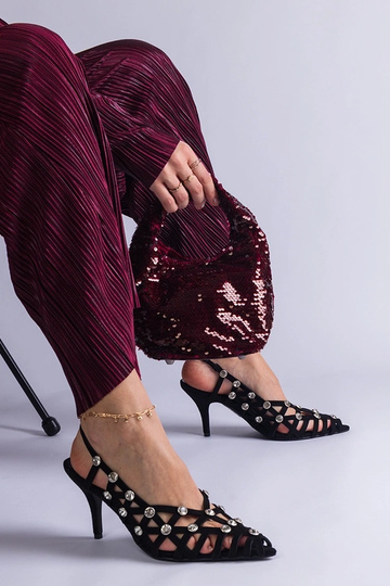 Schwarze geflochtene...