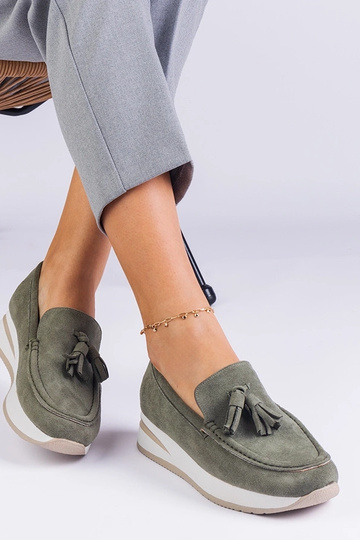 Grüne Damen-Plateau-Loafer...