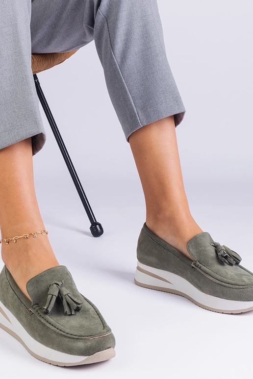 Grüne Damen-Plateau-Loafer mit... Grüne Damen-Plateau-Loafer mit...