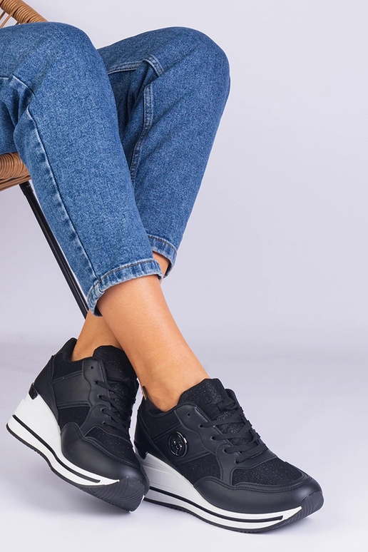 Schwarze Damen-Sneaker mit... Schwarze Damen-Sneaker mit...