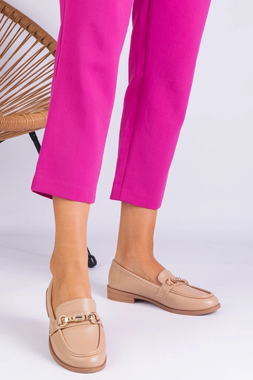 Beige Damen-Loafer mit... 2