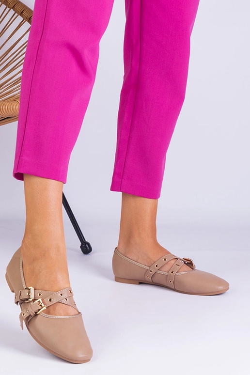 Beige Ballerinas aus Ökoleder...