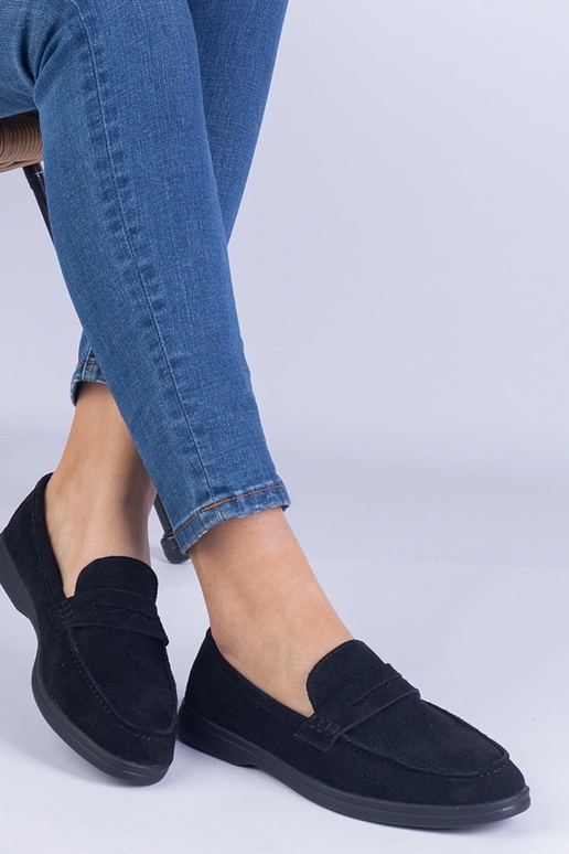 Schwarze klassische durchbrochene...