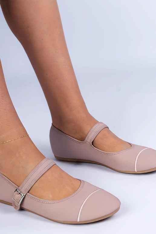 Rosa Ballerinas mit matter Oberfläche...