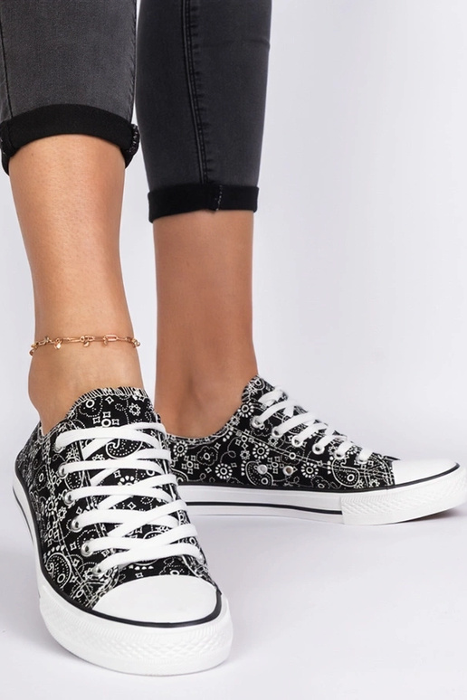 Schwarze Damen-Stoffschuhe im...