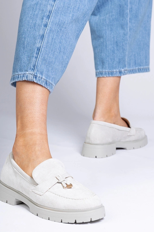 Graue elegante Mokassins aus Eko-Samt... Graue elegante Mokassins aus Eko-Samt...