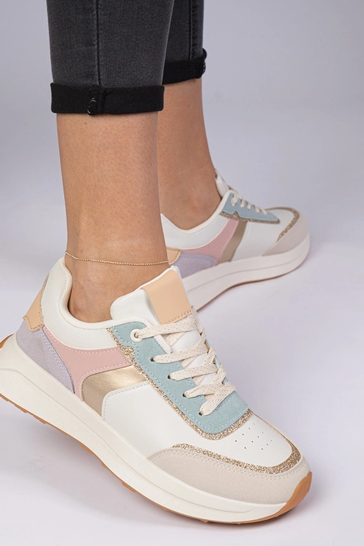 Bunt gemusterte Damen Sneakers mit... Bunt gemusterte Damen Sneakers mit...