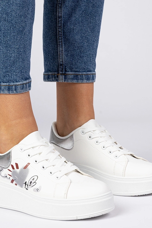 Weiß-silberne Damen Sneakers mit... Weiß-silberne Damen Sneakers mit...