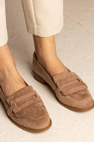 Braune klassische... 2