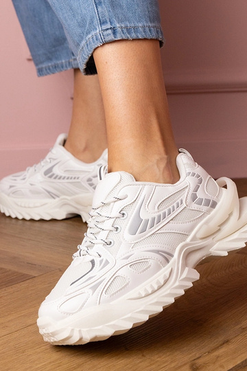 Weiße Damen-Sneaker auf... 2