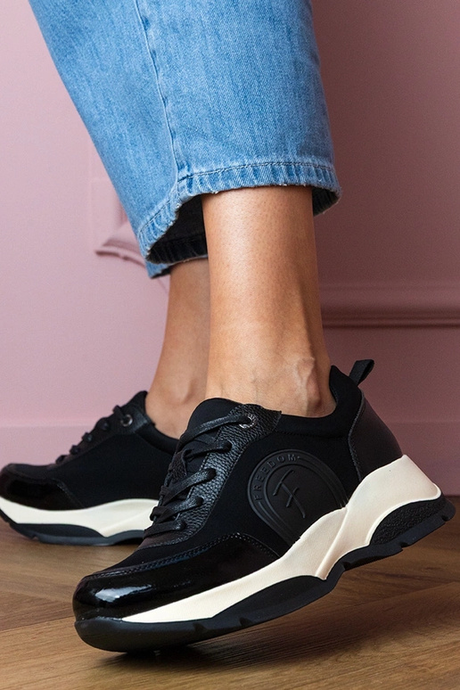 Schwarze Damen-Sportschuhe Wener Schwarze Damen-Sportschuhe Wener