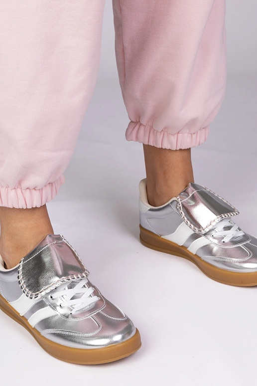 Silberne sportliche Damenschuhe, „Lukka"