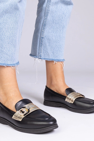 Schwarze Mokassins aus... 2