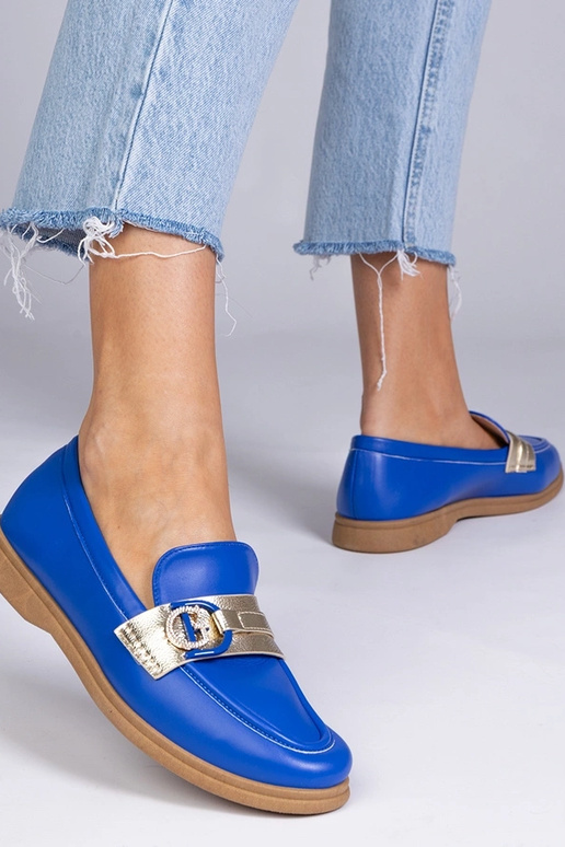 Sandfarbene Mokassins aus Kunstleder...