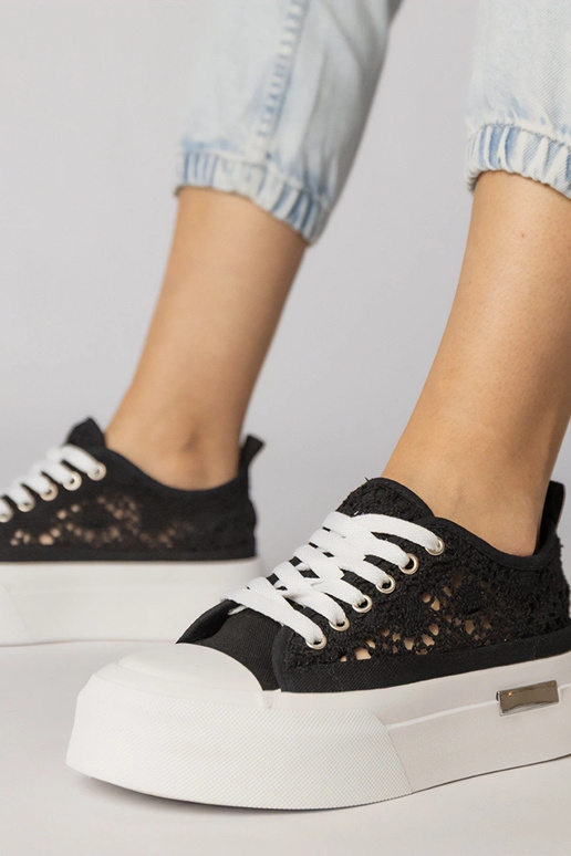 Schwarze luftige Damensportschuhe,...