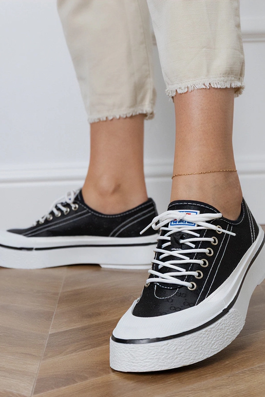 Schwarze Damenplattformschuhe, „Greta"