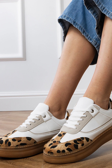 Weiße Sportschuhe mit Panther-Einsatz, „Meril" 2