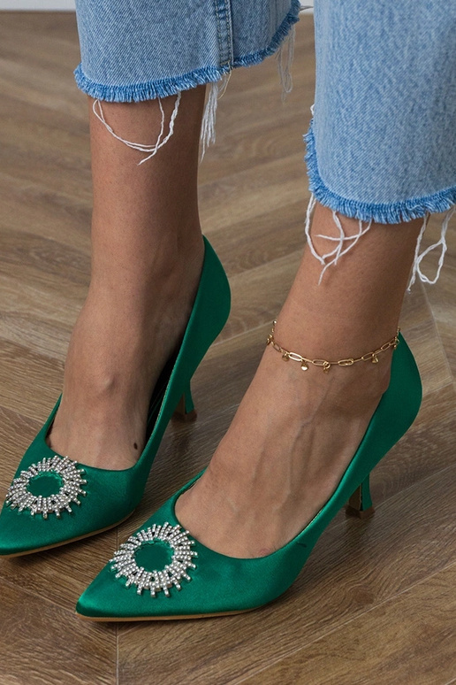 Grüne Seiden-Sandalen mit Zirkonia...