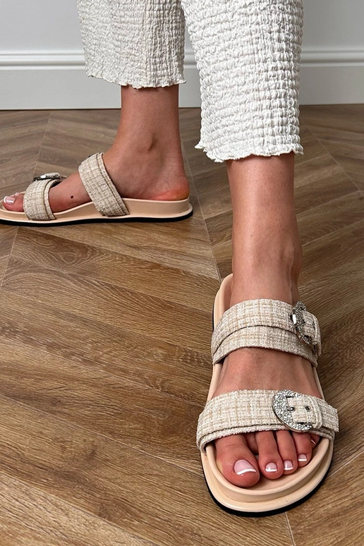 Beige Slipper mit Riemen und Zirkonia... Beige Slipper mit Riemen und Zirkonia...