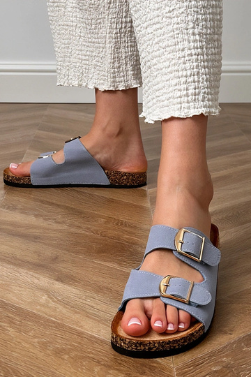 Blaue Hausschuhe mit...