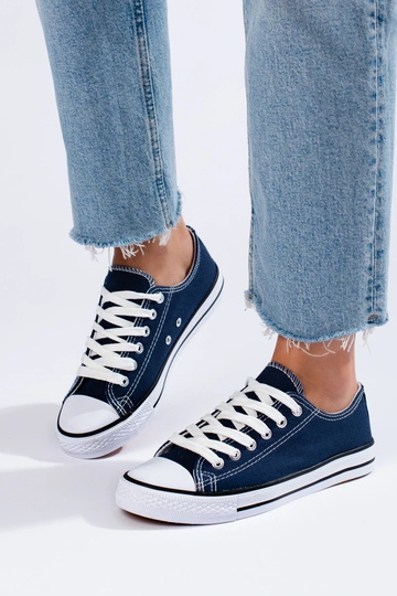 dunkelblaue Damenschuhe... 2