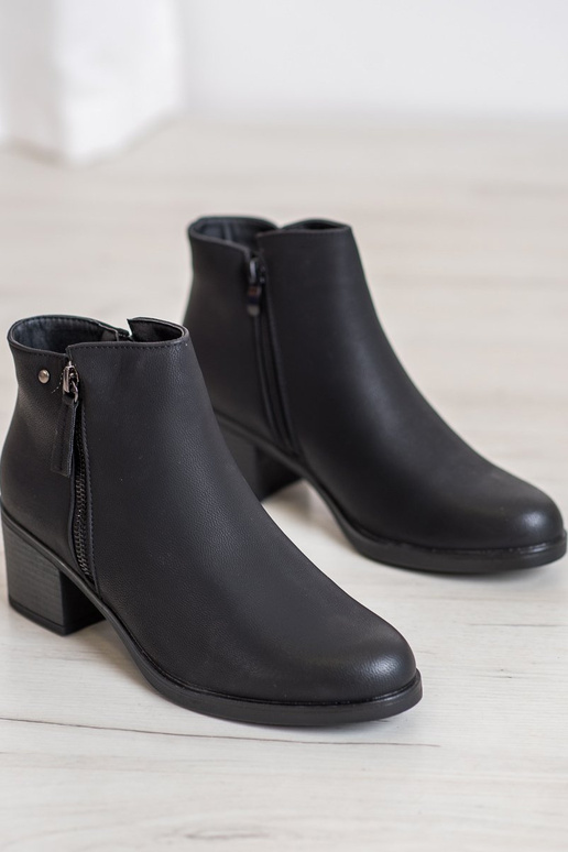 Stiefeletten mit Absatz Stiefeletten mit Absatz