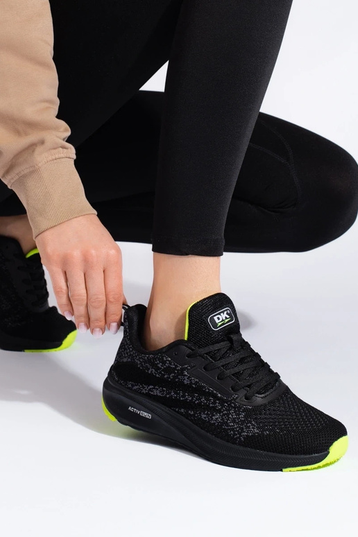 Sportschuhe im Fitness-Stil DK in...